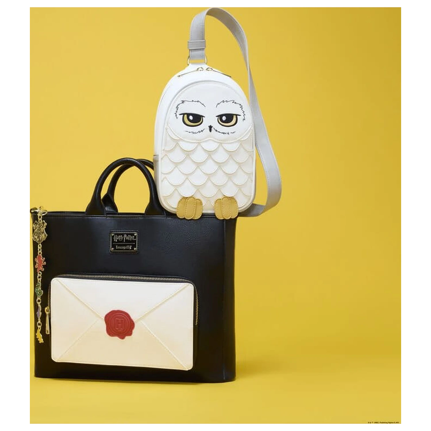 Harry Potter by Loungefly Sling Bag Hedwig product photo