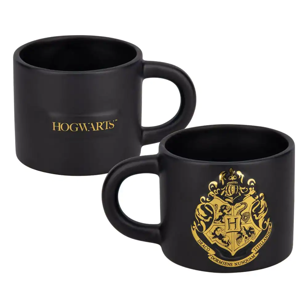 Harry Potter Mug Hogwarts Crest product photo