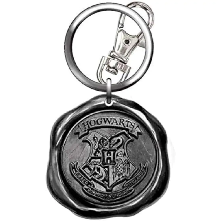 Harry Potter Hogwarts shield keychain 6cm termékfotó