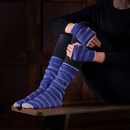 Harry Potter Knitting Kit Slouch Socks and Mittens Ravenclaw termékfotó