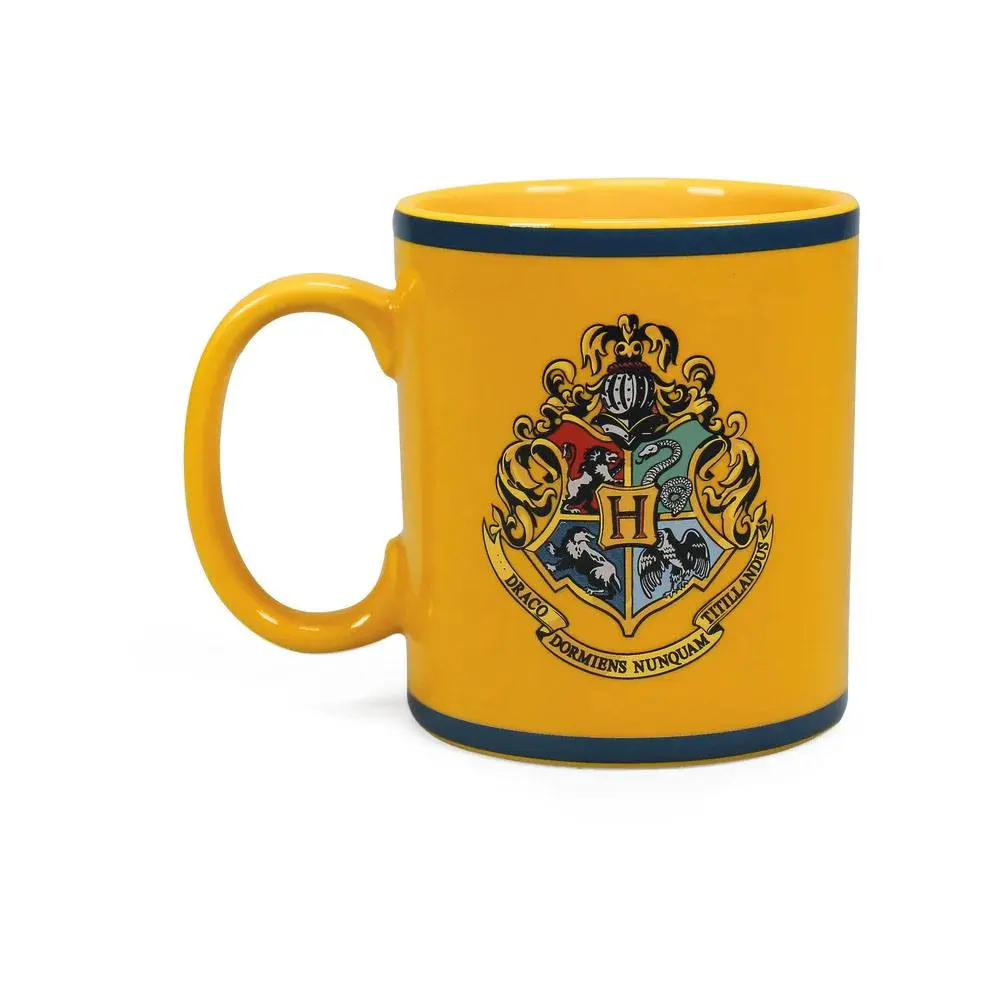 Harry Potter Mug Hufflepuff Crest product photo