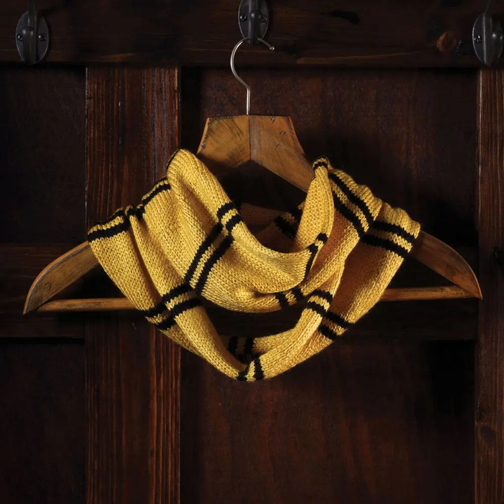Harry Potter Knitting Kit Infinity Colw Hufflepuff product photo