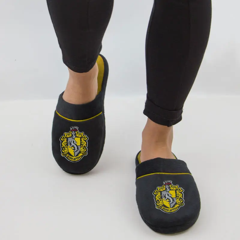 Harry Potter Slippers Hufflepuff Size M/L termékfotó