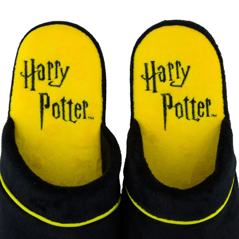 Harry Potter Slippers Hufflepuff Size M/L product photo