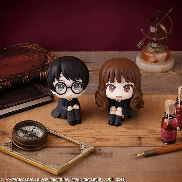 Harry Potter Look Up PVC Statue Hermione 11 cm termékfotó