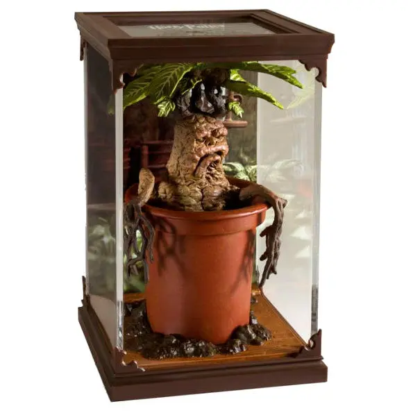 Harry Potter Magical Creatures Statue Mandrake 13 cm termékfotó