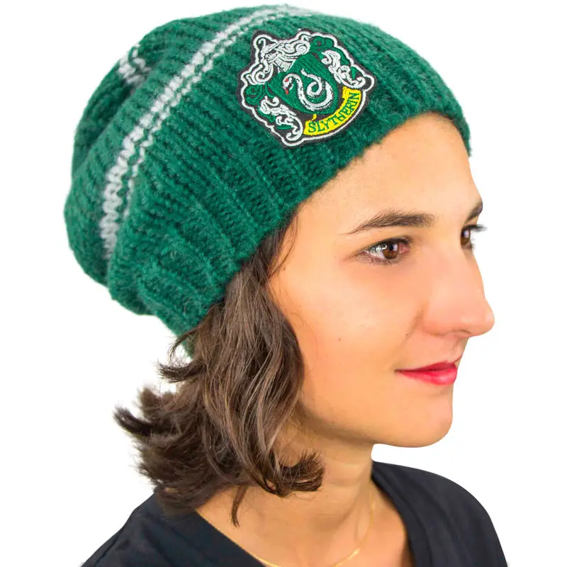 Harry Potter Slouchy Beanie Slytherin product photo