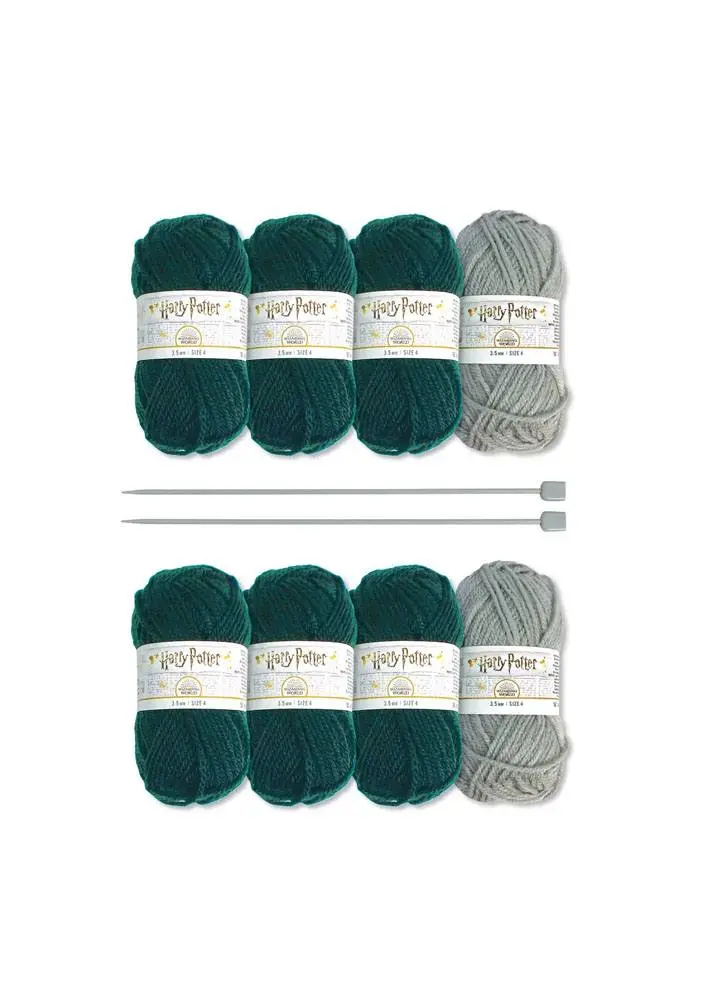 Harry Potter Knitting Kit Slouch Socks and Mittens Slytherin termékfotó