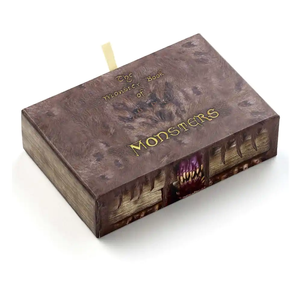 Harry Potter: Monster Book Keychain and Pin Badge Gift Set  product photo