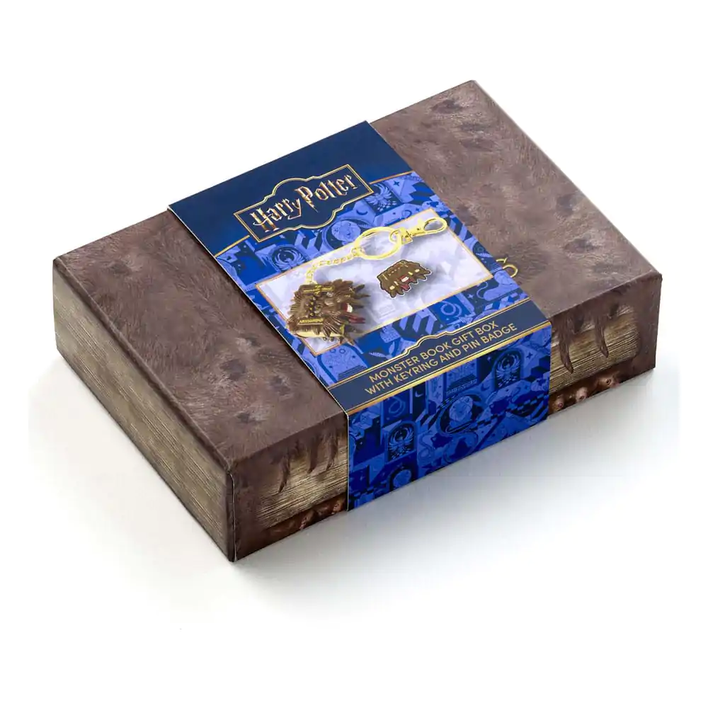 Harry Potter: Monster Book Keychain and Pin Badge Gift Set  product photo