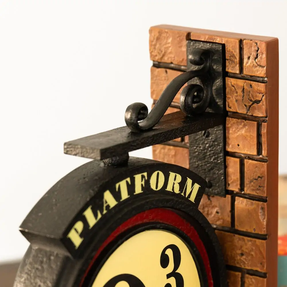 Harry Potter Platform 9 3/4 bookends product photo