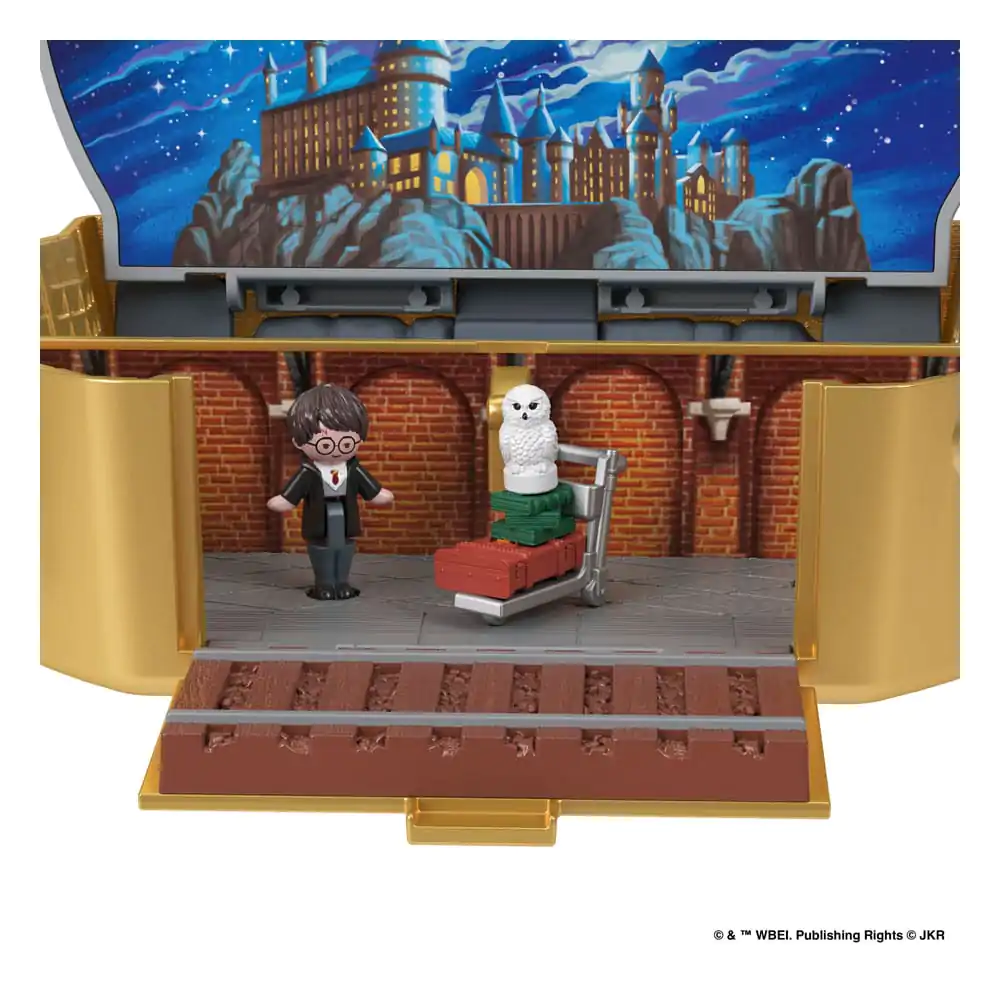 Harry Potter Polly Pocket Mini Figures &amp; Playset product photo