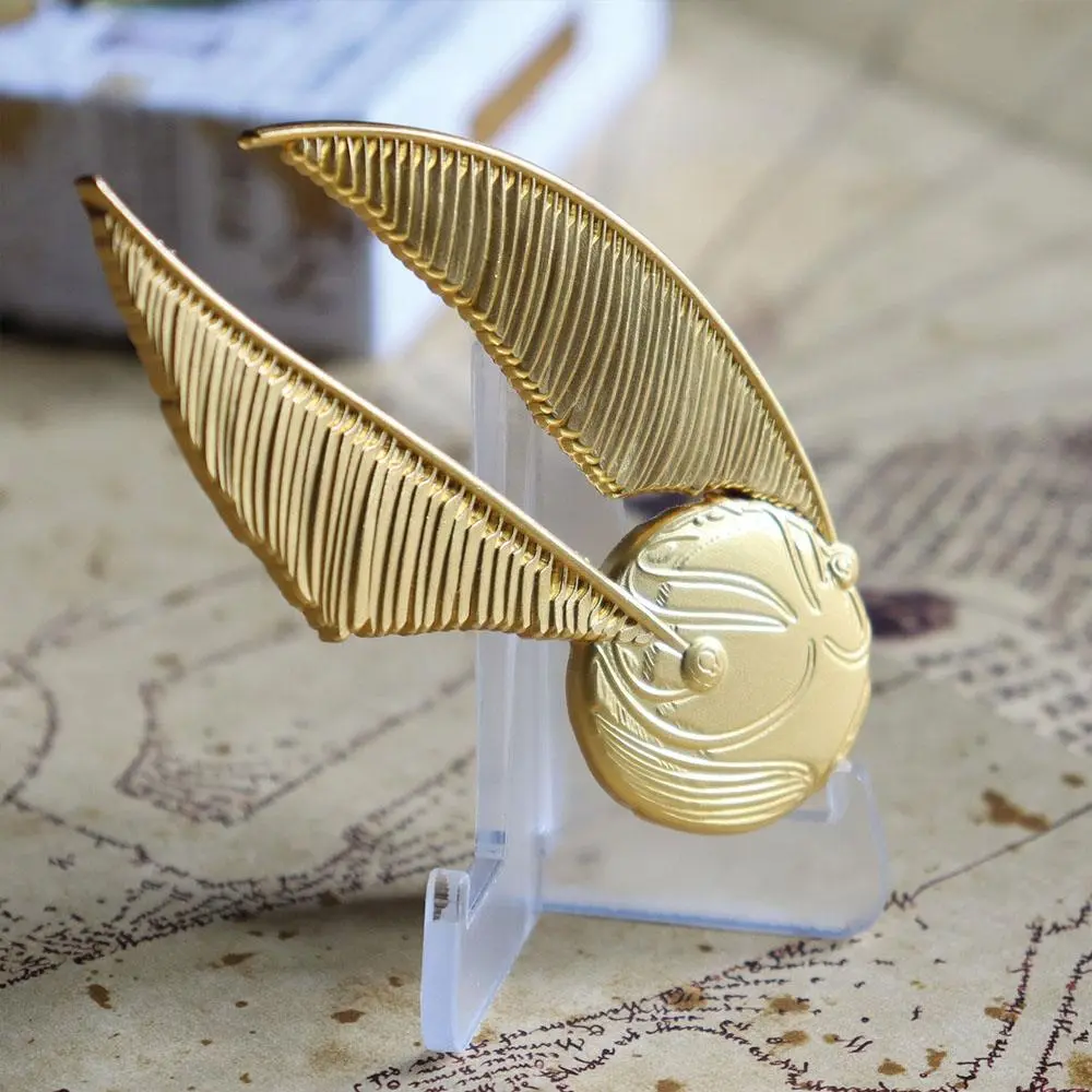 Harry Potter XL Premium Pin Badge Oversized Snitch (gold plated) product photo