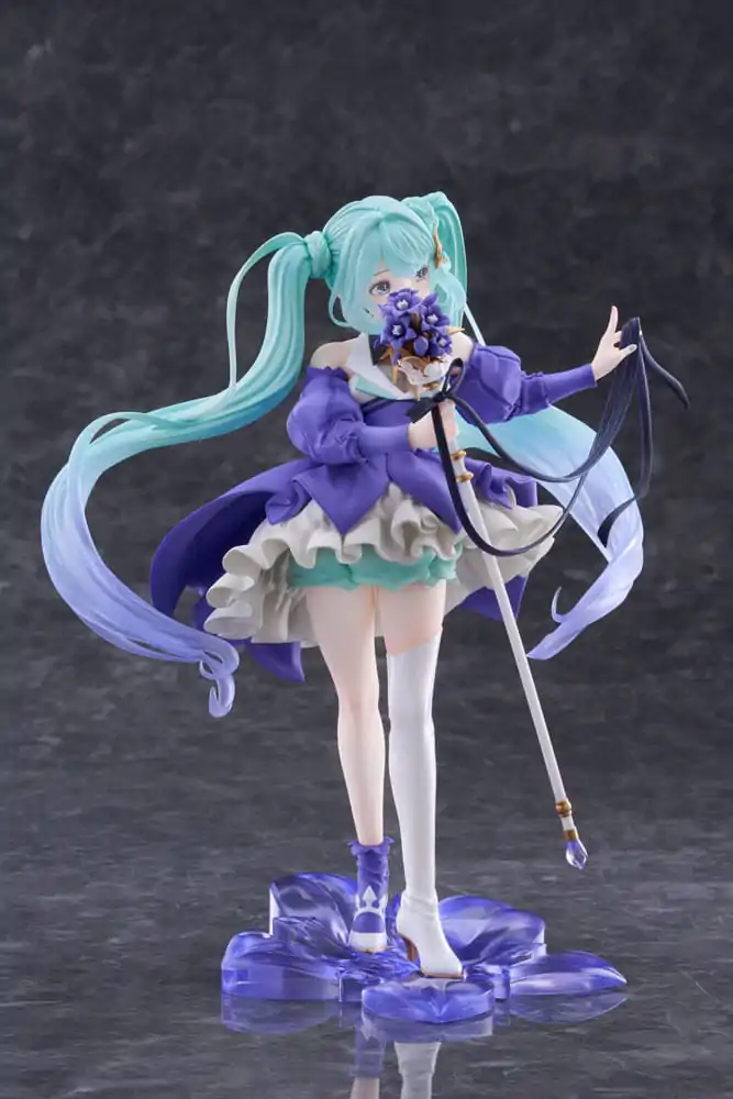 Hatsune Miku AMP PVC Statue Statue Hatsune Miku Birthday 2024 Ver. 21 cm product photo