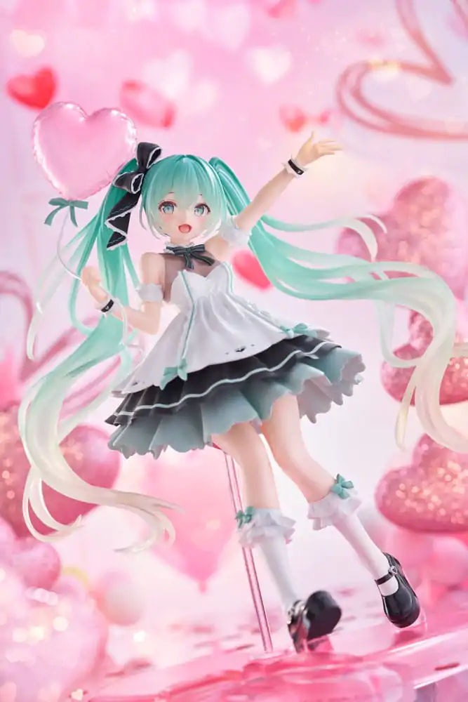 Hatsune Miku AMP+ PVC Statue Hatsune Miku Birthday 2025 Party Ver. 21 cm product photo