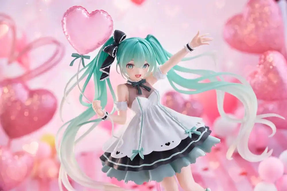 Hatsune Miku AMP+ PVC Statue Hatsune Miku Birthday 2025 Party Ver. 21 cm product photo
