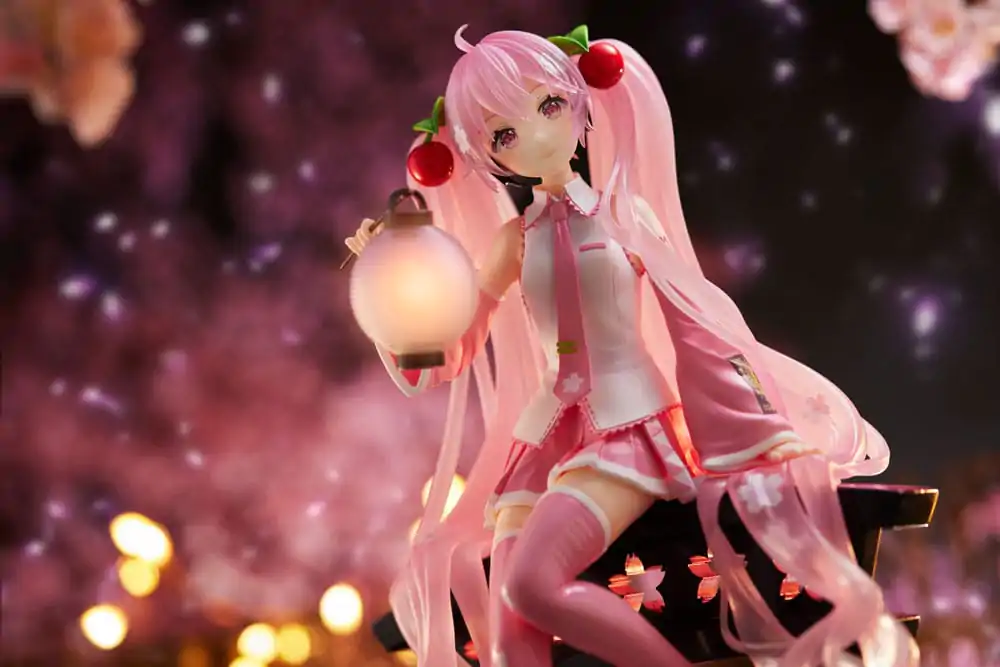 Hatsune Miku AMP PVC Statue Sakura Miku Lantern Ver. Reissue 20 cm product photo