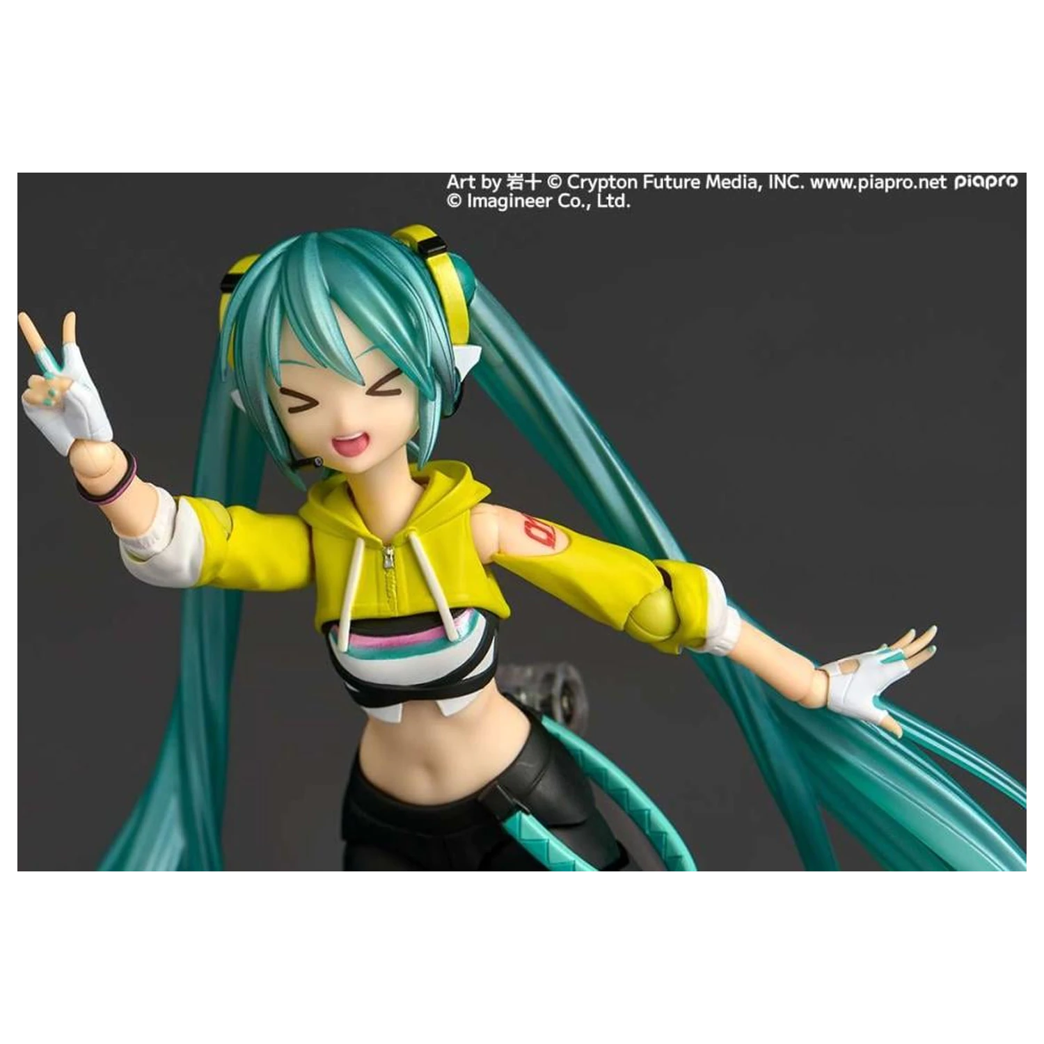 Hatsune Miku Boxing Version Figure Revoltech A.Y. 15cm product photo