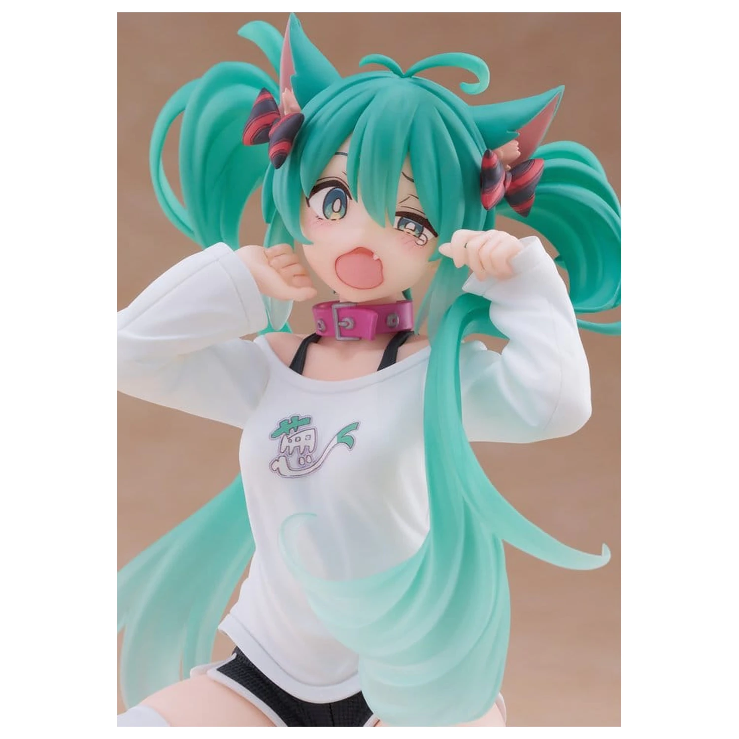 Hatsune Miku PVC Statue Desktop Cute Figure Hatsune Miku Cat Ear T-Shirt Ver. 13 cm         product photo