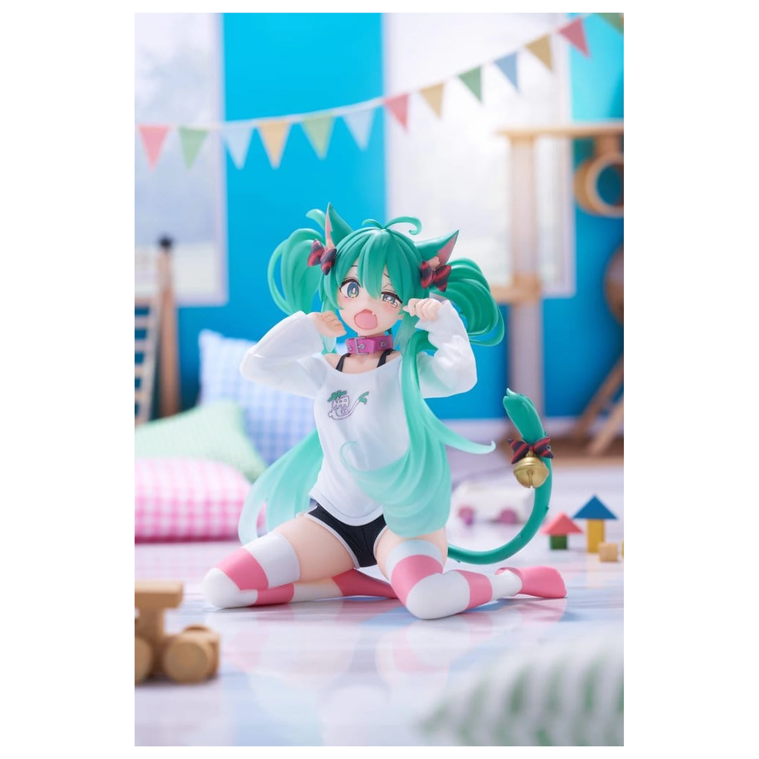 Hatsune Miku PVC Statue Desktop Cute Figure Hatsune Miku Cat Ear T-Shirt Ver. 13 cm         product photo