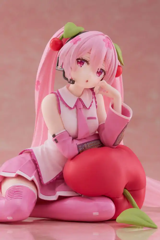 Hatsune Miku PVC Statue Desktop Cute Figure Sakura Miku Cherry Cushion Ver. 13 cm termékfotó