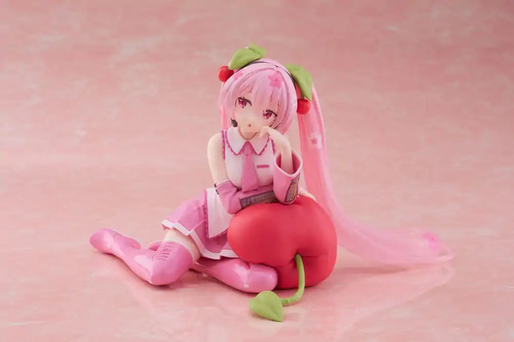 Hatsune Miku PVC Statue Desktop Cute Figure Sakura Miku Cherry Cushion Ver. 13 cm termékfotó