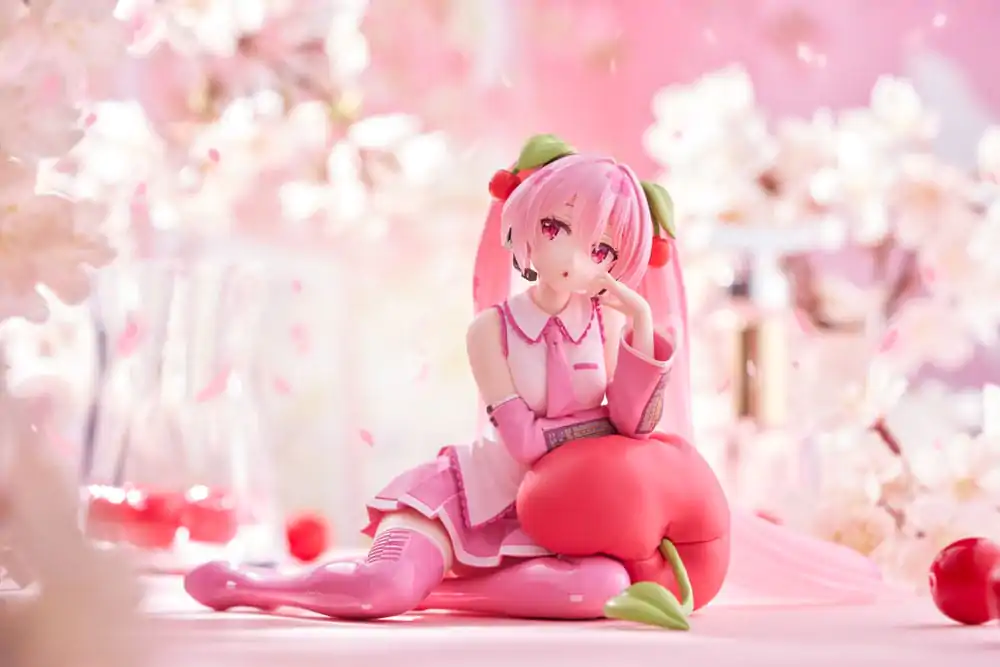 Hatsune Miku PVC Statue Desktop Cute Figure Sakura Miku Cherry Cushion Ver. 13 cm termékfotó