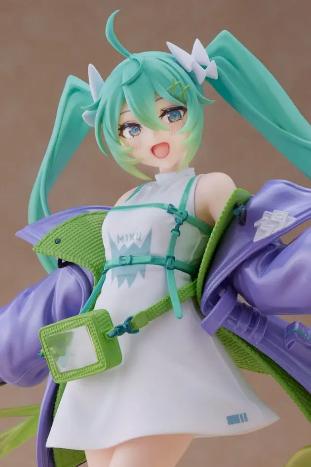 Hatsune Miku PVC Statue Fashion Figure Sporty product photo