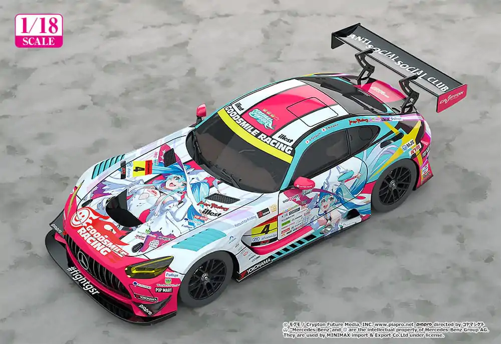 Hatsune Miku GT Project Vehicle 1/18 Hatsune Miku AMG 2024 Season Opening Ver. 26 cm termékfotó