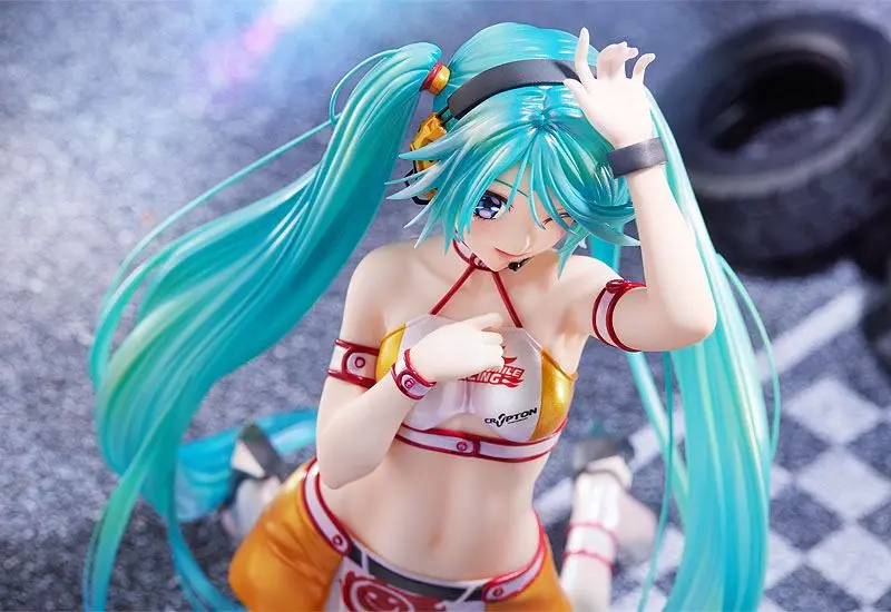 Hatsune Miku GT Project PVC Statue 1/7 Racing Miku 2010 Ver. Art by Kentaro Yabuki 18 cm product photo