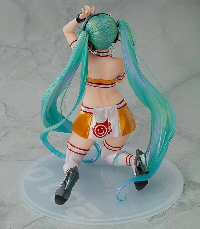 Hatsune Miku GT Project PVC Statue 1/7 Racing Miku 2010 Ver. Art by Kentaro Yabuki 18 cm product photo