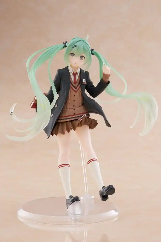 Hatsune Miku PVC Statue Hatsune Miku Fashion Preppy Ver. 18 cm product photo