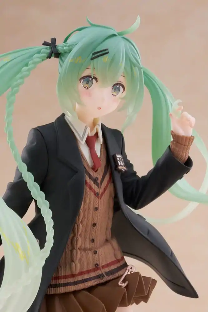Hatsune Miku PVC Statue Hatsune Miku Fashion Preppy Ver. 18 cm product photo