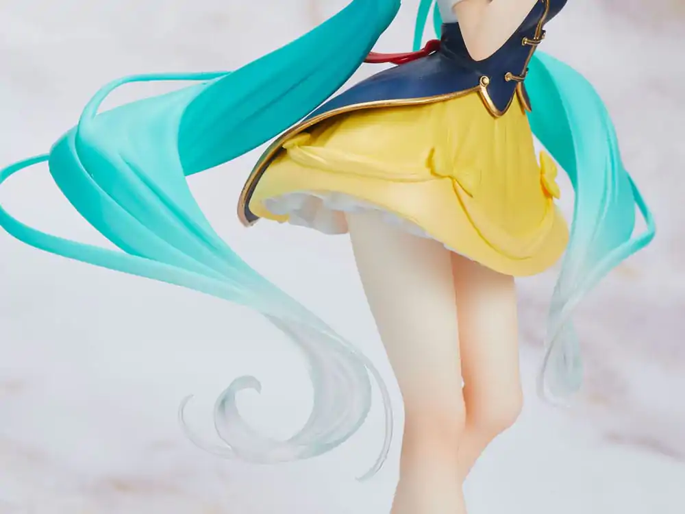 Hatsune Miku PVC Statue Hatsune Miku Wonderland Snow White 18 cm product photo