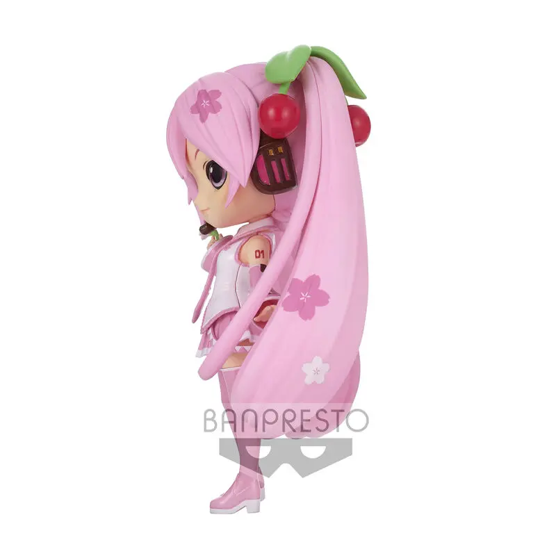 Hatsune Miku Q Posket Mini Figure Sakura Miku Ver. A 14 cm product photo