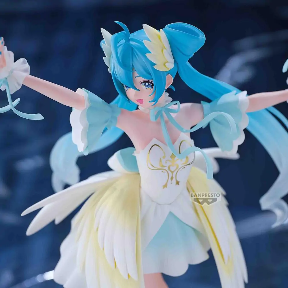 Hatsune Miku Swan Lake figure 21cm product photo