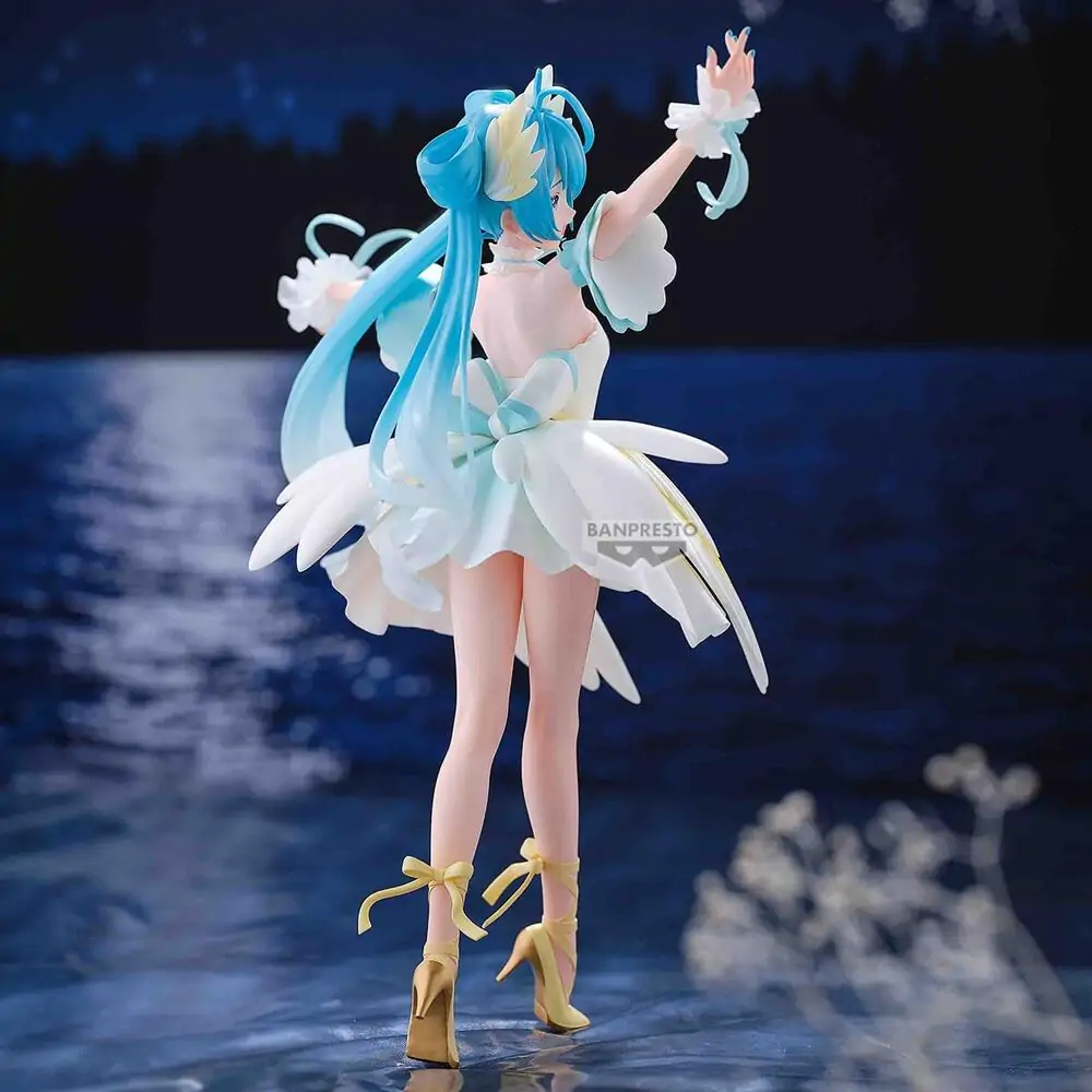 Hatsune Miku Swan Lake figure 21cm product photo