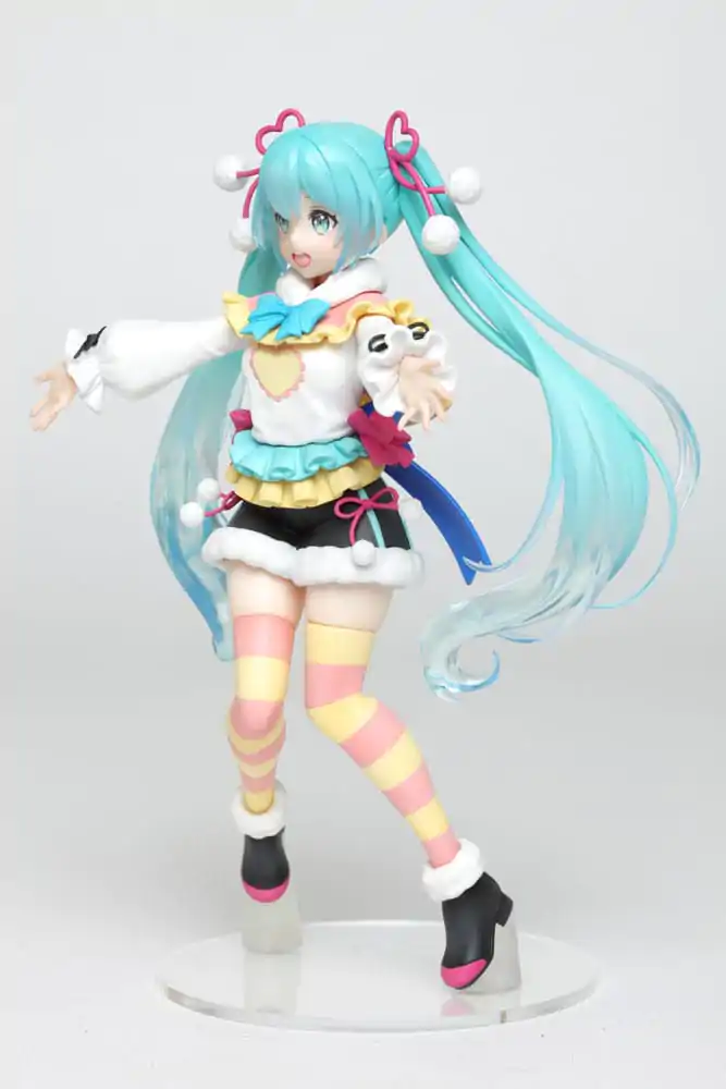 Hatsune Miku PVC Statue Winter Image Ver. 18 cm product photo