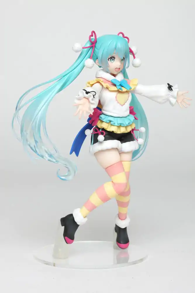 Hatsune Miku PVC Statue Winter Image Ver. 18 cm product photo