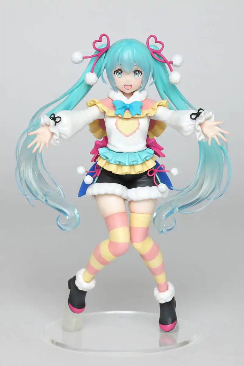 Hatsune Miku PVC Statue Winter Image Ver. 18 cm product photo