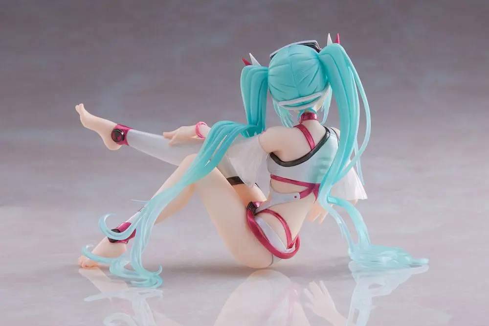 Hatsune Miku Wonderland PVC Statue Hatsune Miku Aqua Float Girls 18 cm product photo