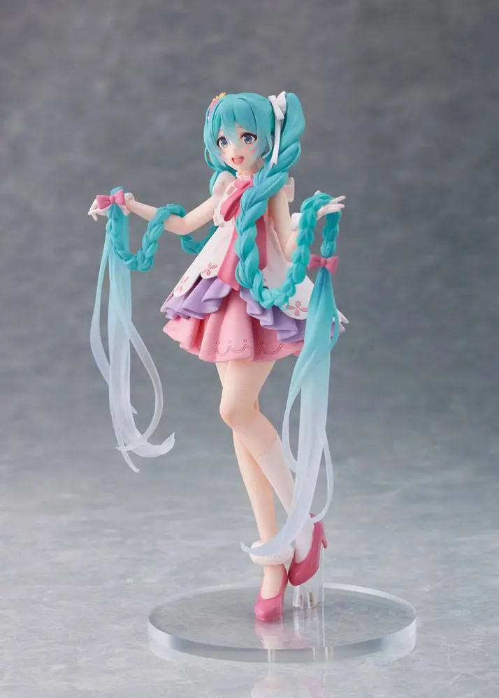 Hatsune Miku Wonderland PVC Statue Hatsune Miku Rapunzel 18 cm product photo