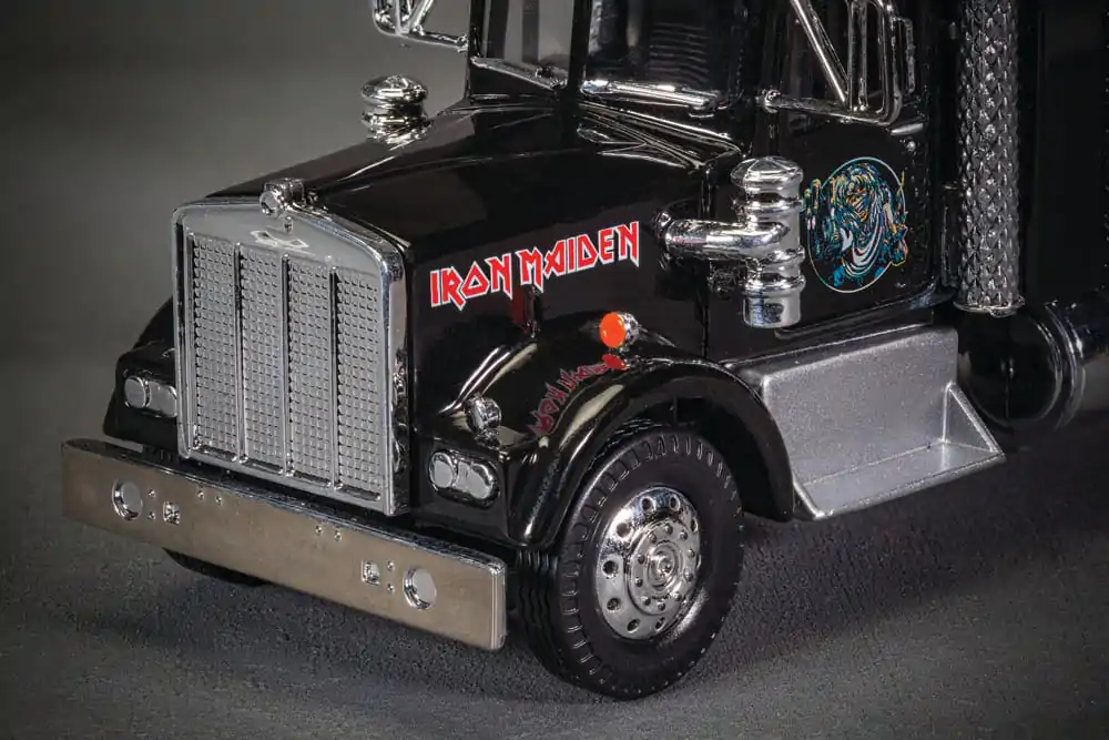 Heavy Metal Trucks Diecast Model 1/50 Iron Maiden termékfotó