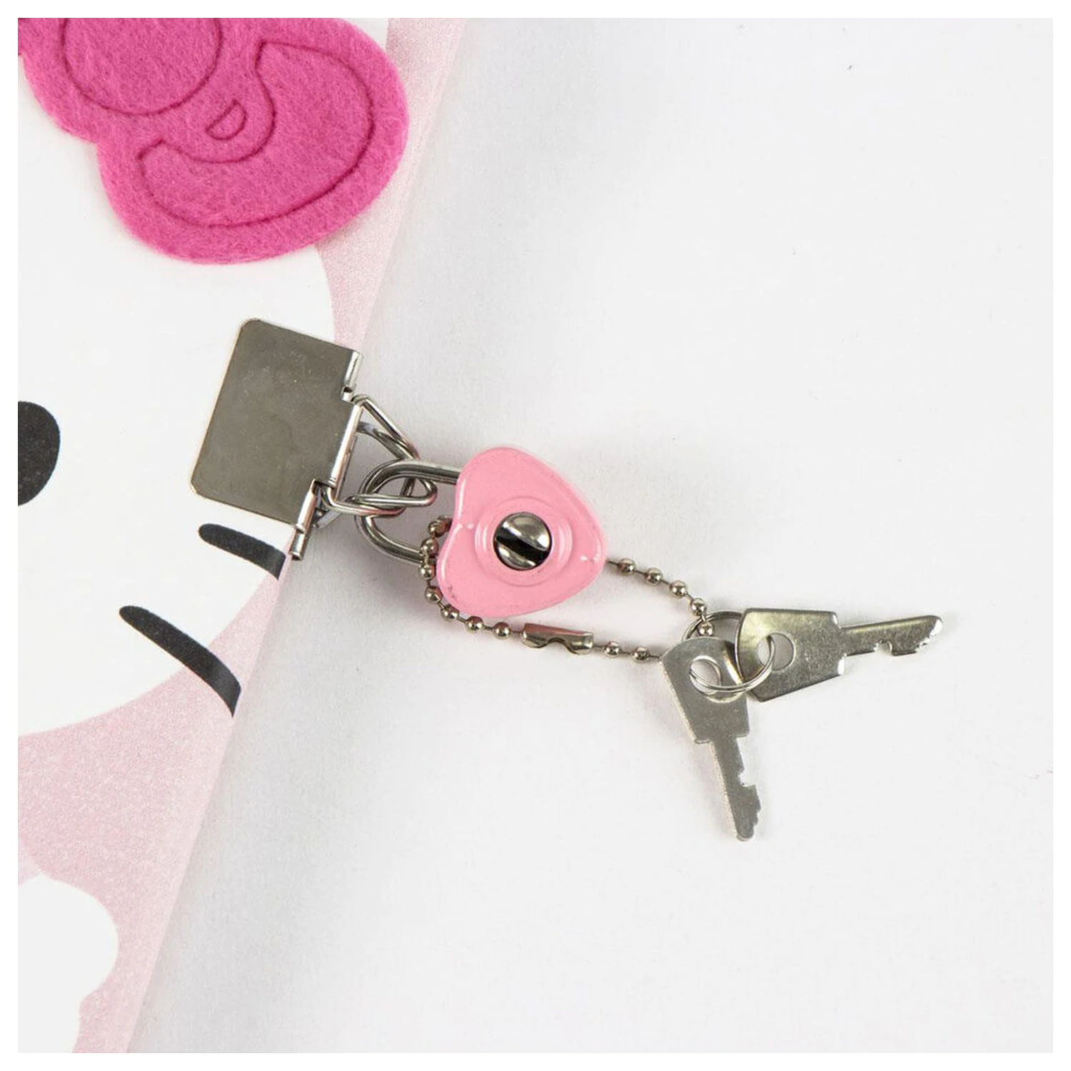 Hello Kitty Diary + pen product photo