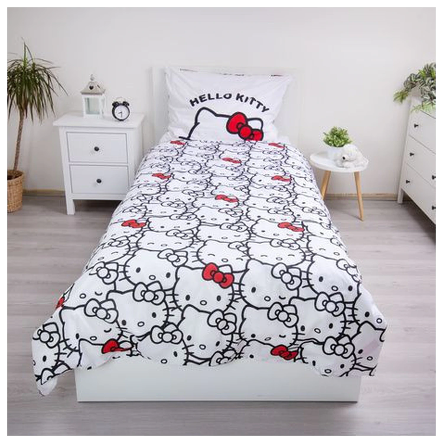Hello Kitty White Duvet Cover product photo