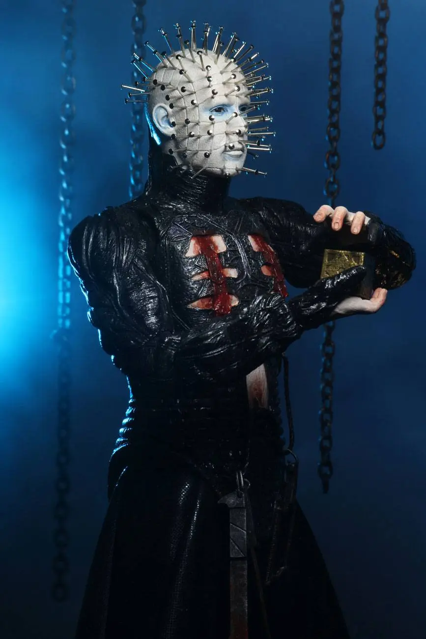 Hellraiser Ultimate Action Figure Pinhead 17 cm product photo