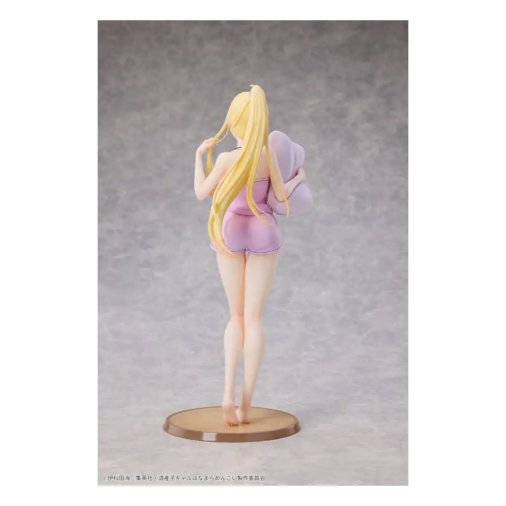 Hokkaido Gals Are Super Adorable! PVC Statue 1/6 Minami Fuyuki Pajama Ver. 27 cm   product photo