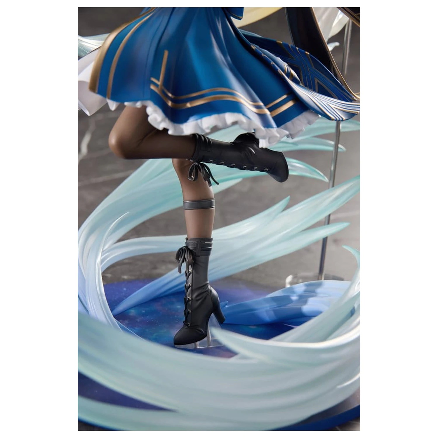 Honkai: Star Rail x Fate/stay night [UBW] PVC Figure 1/7 Saber 32 cm product photo