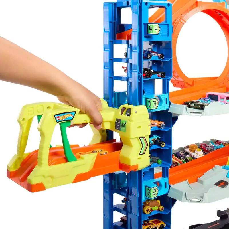 Hot Wheels City Ultimate Garage product photo