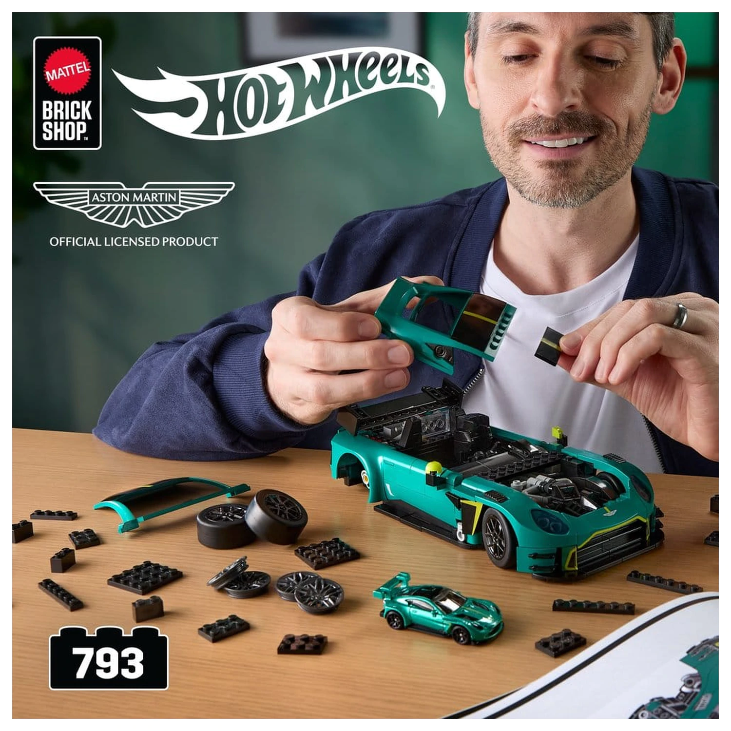Hot Wheels Elite Mattel Brick Shop Building Set 1/16 '24 Aston Martin Vantage GT3 product photo